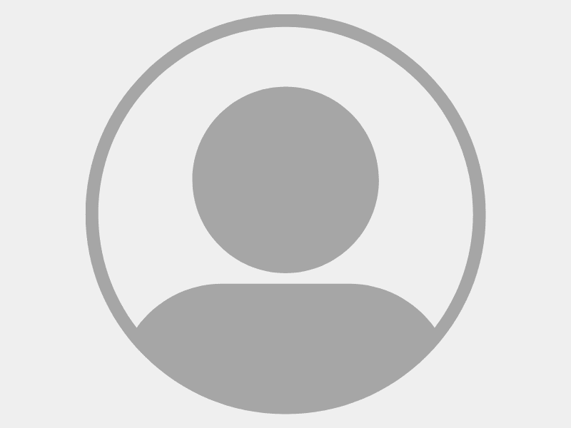 Default profile avatar icon, gray silhouette.